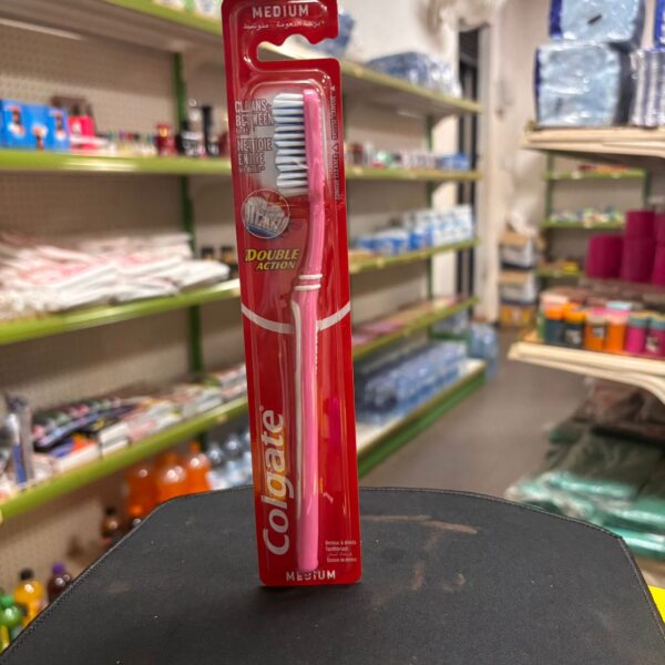 COLGATE TOOTH BRUSH